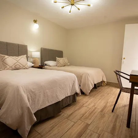 In & Out Hotel (Adults Only)